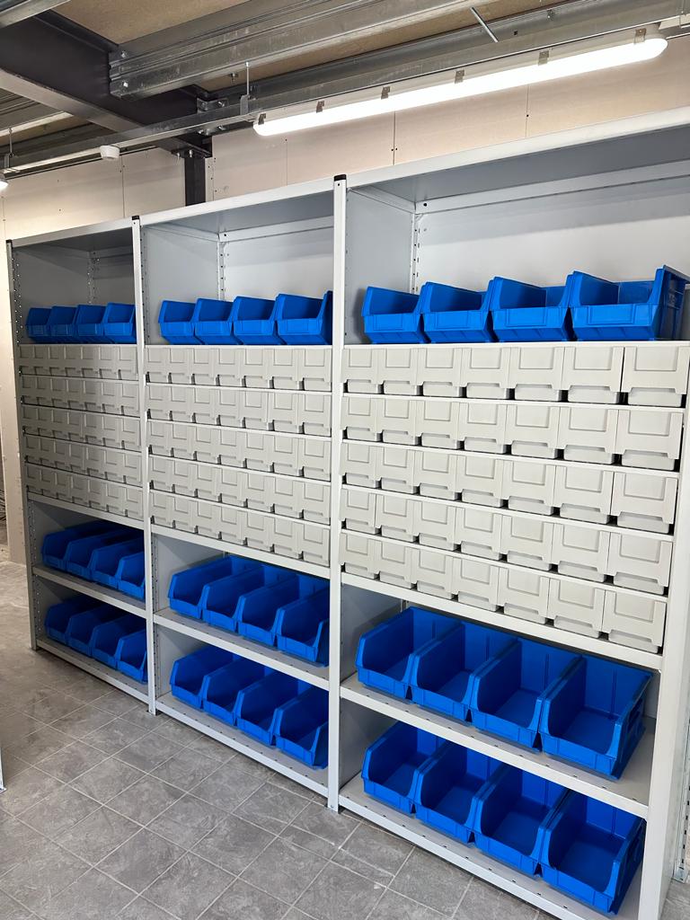 Storage boxes Elstree